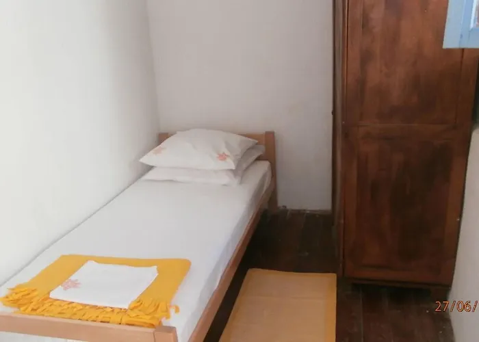 The White House Robinson *